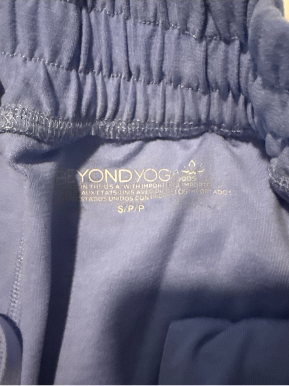 Beyond Yoga Women’s Shorts Small - Picture 2 of 9